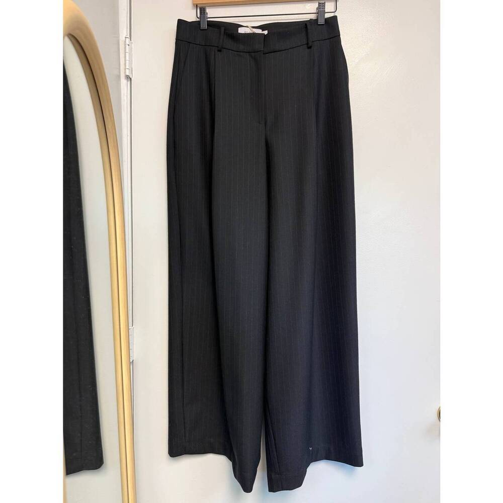 NEW SLOAN women's wide leg trouser in black pinstriped